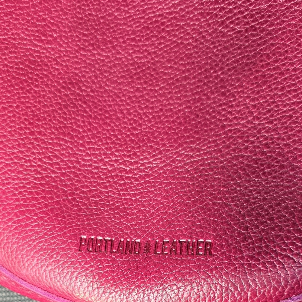 Portland Leather Wine Red Crescent Crossbody Bag - Picture 5 of 10